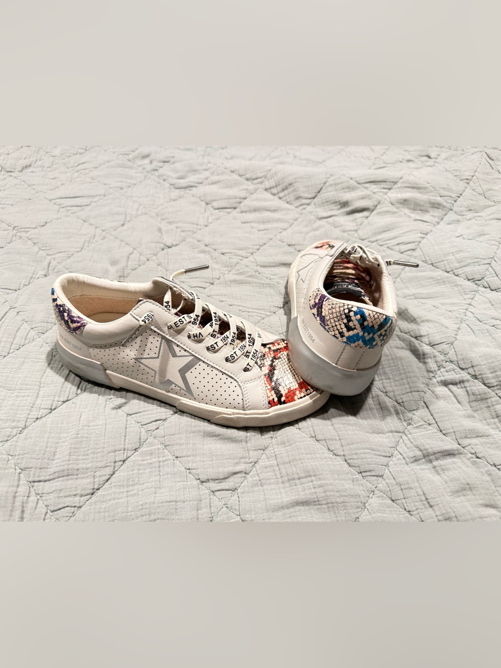 Vintage Havana White Sneakers with Multicolor Snake-Print Accents